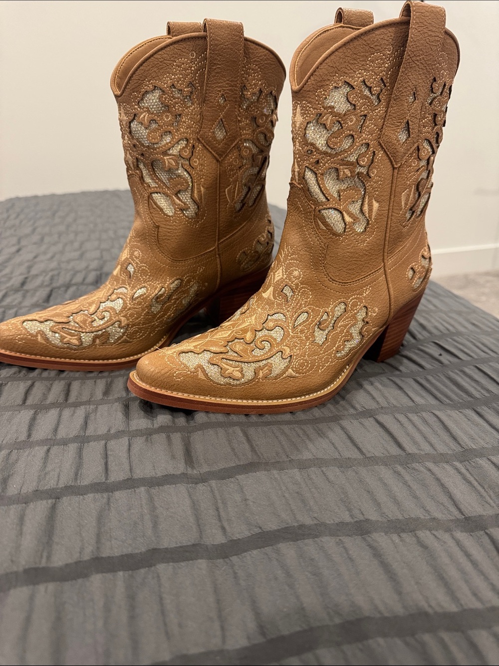 Tan Embroidered Western Heeled Boots - Women's - Picture 2 of 8